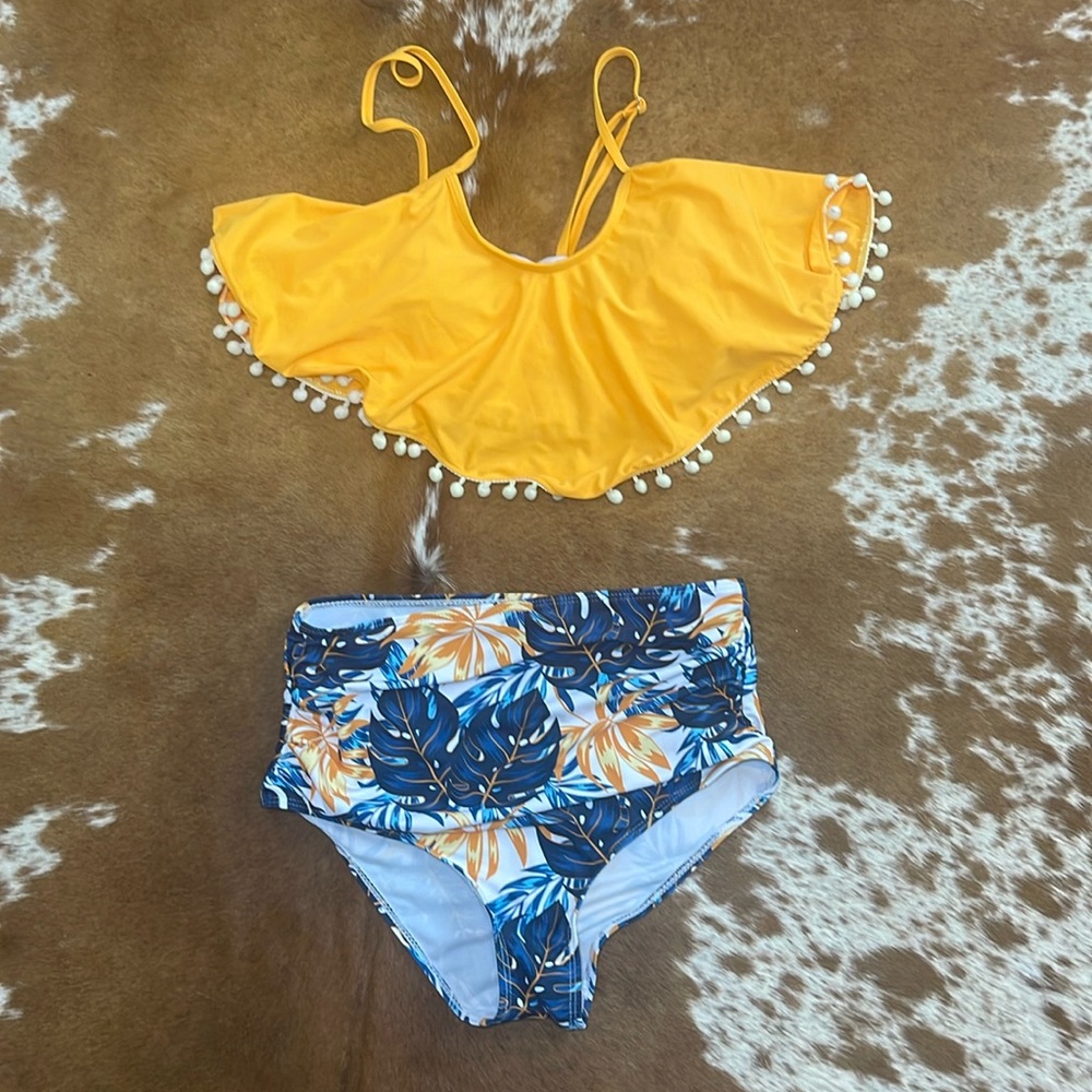 Bathing suit